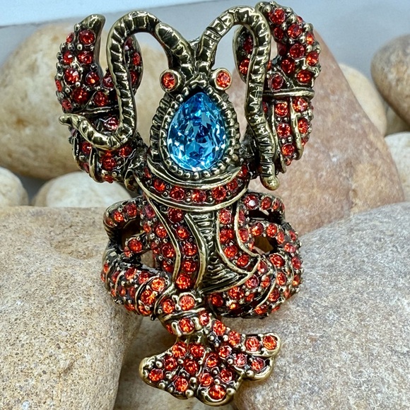 Authentic Heidi Daus “Lobster Tales” Crystal Lobster Ring – Size 8 Swarovski EUC - Picture 9 of 17